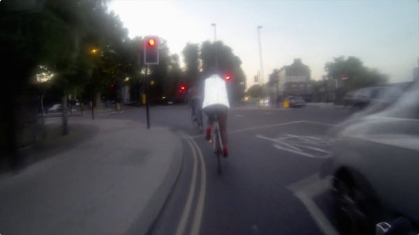 ҹ��Ϊ�����߱��ݻ����ġ����ŷ���